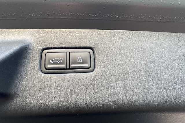 Hyundai SANTA FE 1.6 TGDi Plug-in Hybrid Premium 5dr 4WD Auto Grey