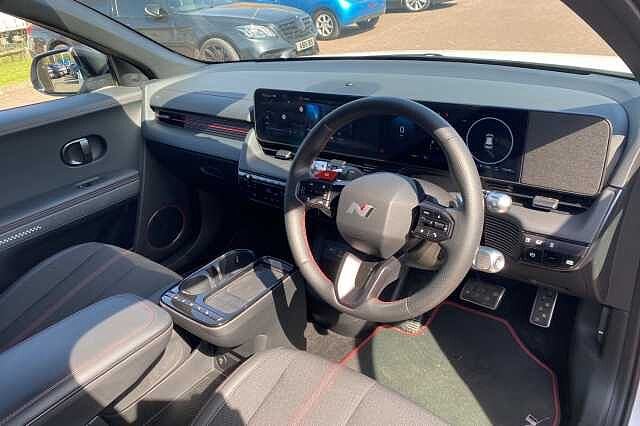 Hyundai IONIQ 5 ELECTRIC HATCHBACK 239kW N Line 84 kWh 5dr AWD Auto White