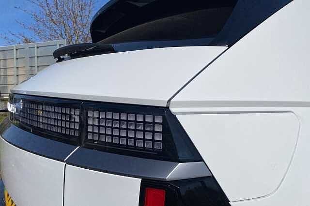 Hyundai IONIQ 5 ELECTRIC HATCHBACK 239kW N Line 84 kWh 5dr AWD Auto White