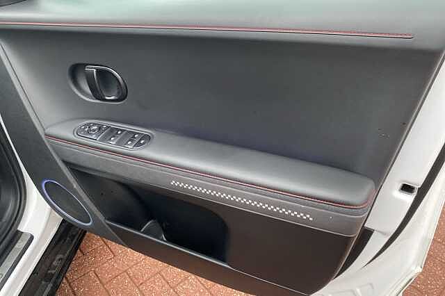 Hyundai IONIQ 5 ELECTRIC HATCHBACK 239kW N Line 84 kWh 5dr AWD Auto White