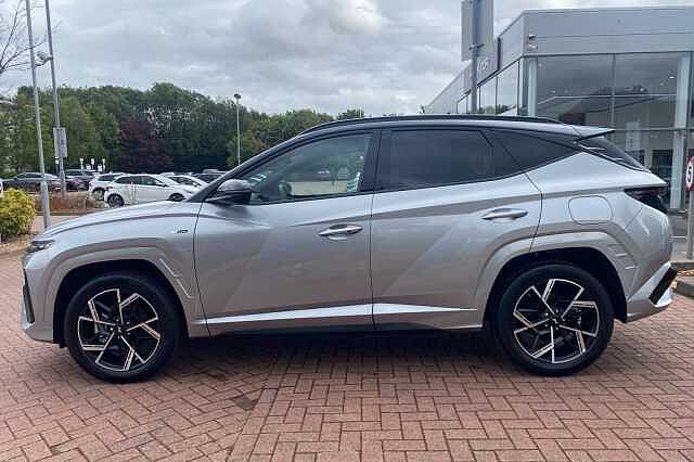 Hyundai TUCSON 1.6T Plug-in Hybrid N Line 5dr Auto Silver