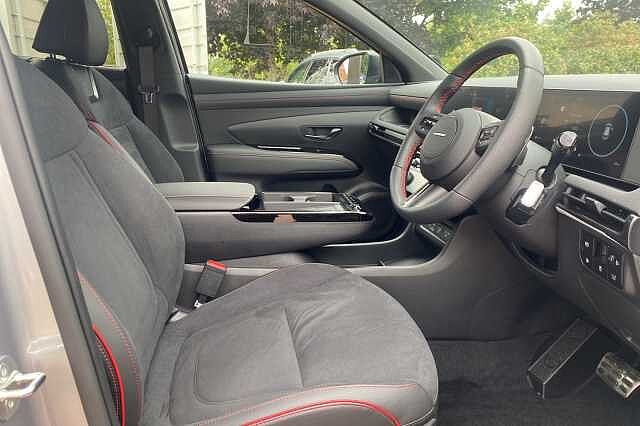 Hyundai TUCSON 1.6T Plug-in Hybrid N Line 5dr Auto Silver