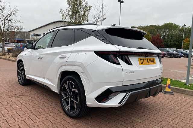 Hyundai TUCSON 1.6T Plug-in Hybrid N Line 5dr 4WD Auto White