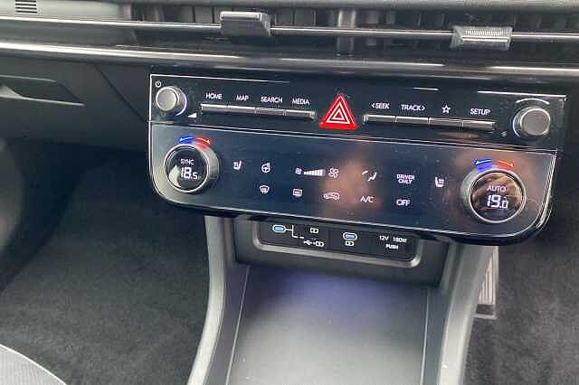 Hyundai TUCSON 1.6T Plug-in Hybrid N Line 5dr 4WD Auto White