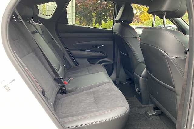 Hyundai TUCSON 1.6T Plug-in Hybrid N Line 5dr 4WD Auto White