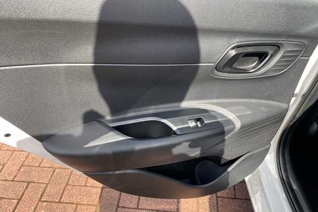 Hyundai I20 1.0T GDi Advance 5dr White