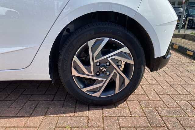 Hyundai I20 1.0T GDi Advance 5dr White