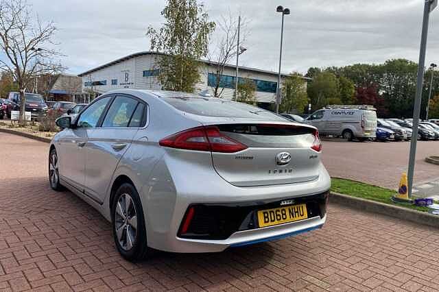 Hyundai IONIQ 1.6 GDi Plug-in Hybrid Premium SE 5dr DCT Silver