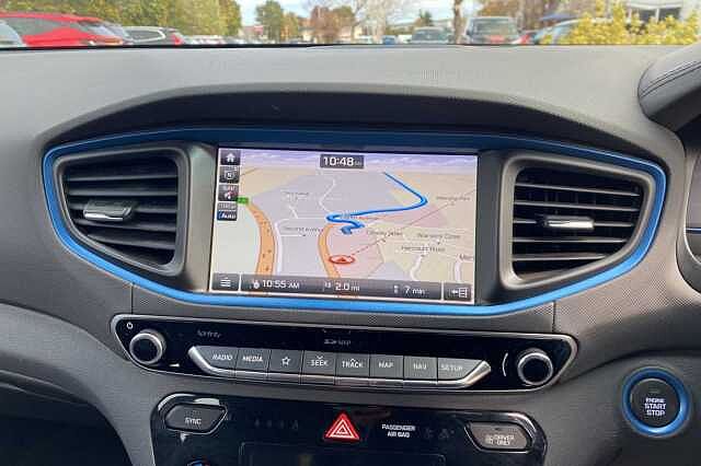 Hyundai IONIQ 1.6 GDi Plug-in Hybrid Premium SE 5dr DCT Silver