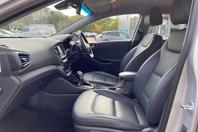 Hyundai IONIQ 1.6 GDi Plug-in Hybrid Premium SE 5dr DCT Silver