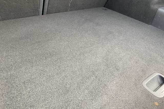 Hyundai IONIQ 1.6 GDi Plug-in Hybrid Premium SE 5dr DCT Silver