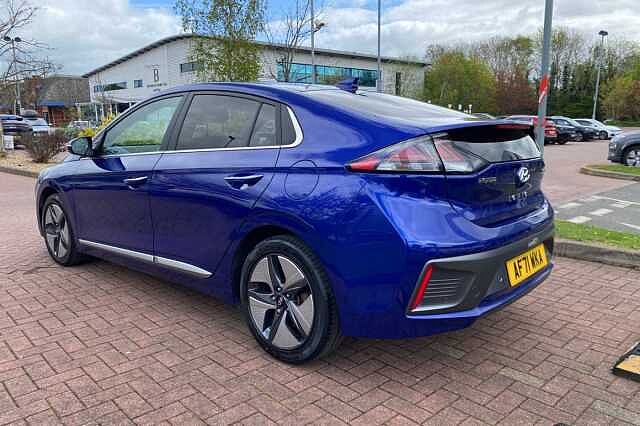 Hyundai IONIQ 1.6 GDi Hybrid Premium SE 5dr DCT