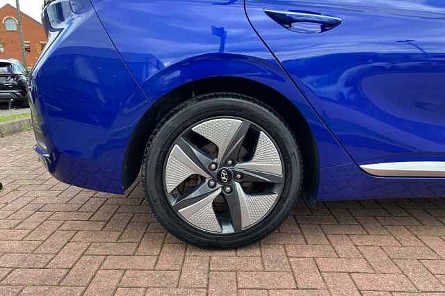 Hyundai IONIQ 1.6 GDi Hybrid Premium SE 5dr DCT