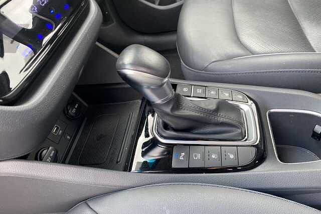 Hyundai IONIQ 1.6 GDi Hybrid Premium SE 5dr DCT