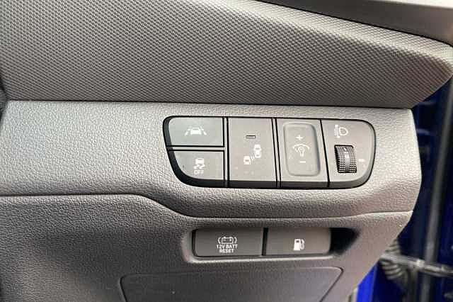Hyundai IONIQ 1.6 GDi Hybrid Premium SE 5dr DCT
