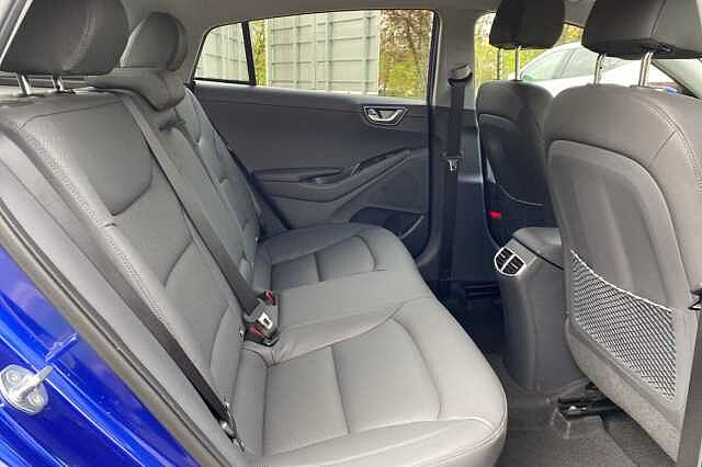 Hyundai IONIQ 1.6 GDi Hybrid Premium SE 5dr DCT