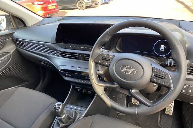 Hyundai BAYON HATCHBACK 1.0 TGDi Premium 5dr White