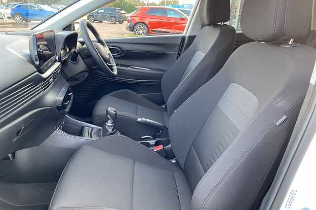 Hyundai BAYON HATCHBACK 1.0 TGDi Premium 5dr White