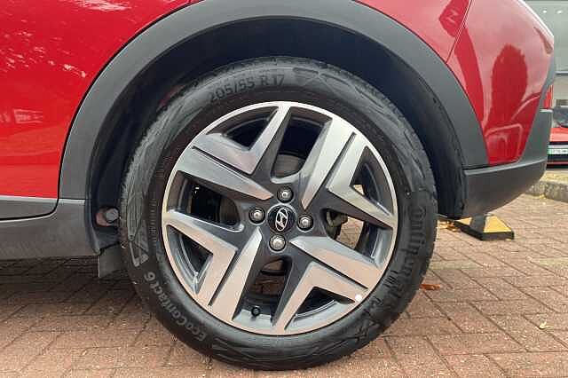 Hyundai BAYON 1.0 TGDi 48V MHEV Ultimate 5dr DCT Red