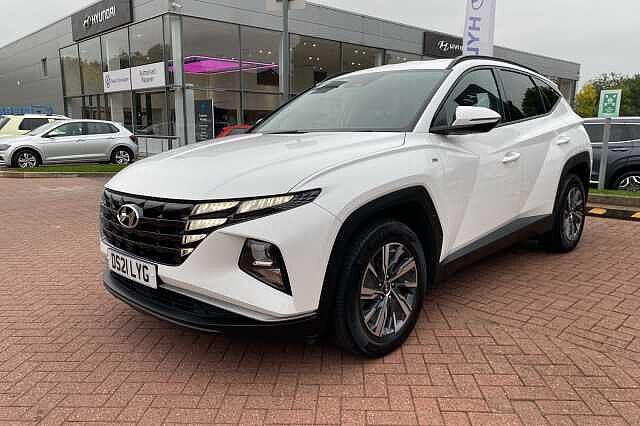 Hyundai TUCSON 1.6 TGDi 48V MHD SE Connect 5dr 2WD DCT White