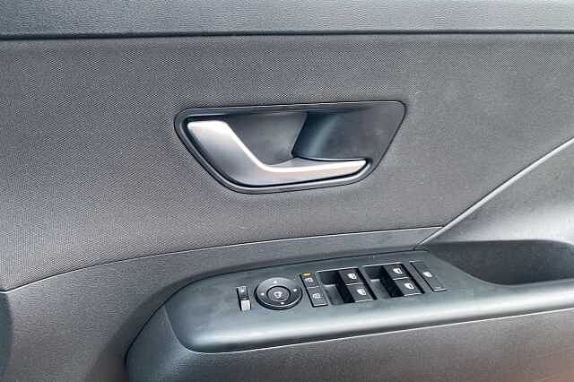 Hyundai KONA 160kW Advance 65kWh 5dr Auto Grey