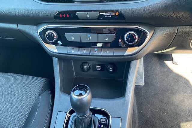 Hyundai i30 1.0T GDi SE Connect 5dr DCT