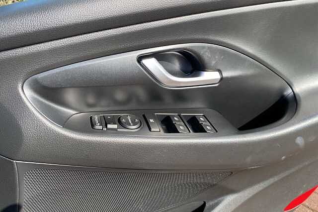 Hyundai i30 1.0T GDi SE Connect 5dr DCT