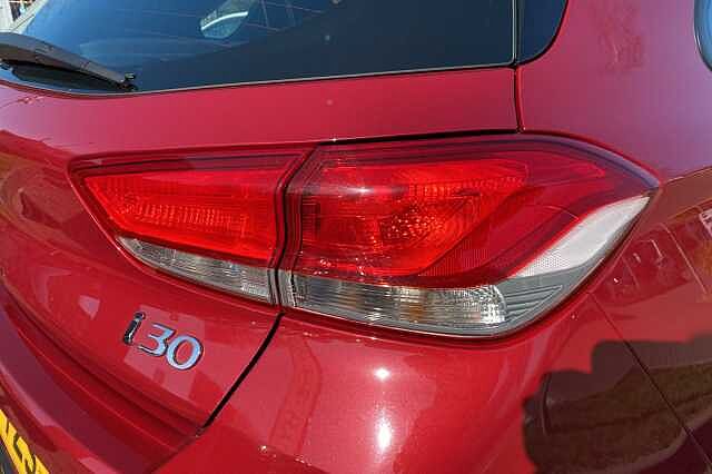 Hyundai i30 1.0T GDi SE Connect 5dr DCT
