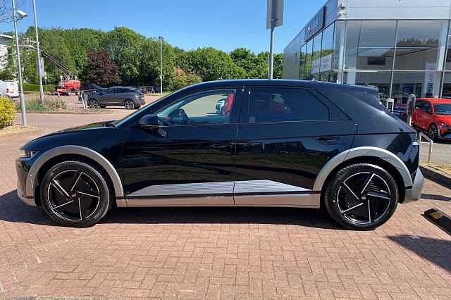 Hyundai IONIQ 5 239kW Ultimate 84 kWh 5dr AWD Auto Black