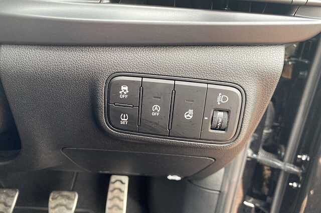 Hyundai BAYON 1.0 T-GDi (100ps) Premium Black