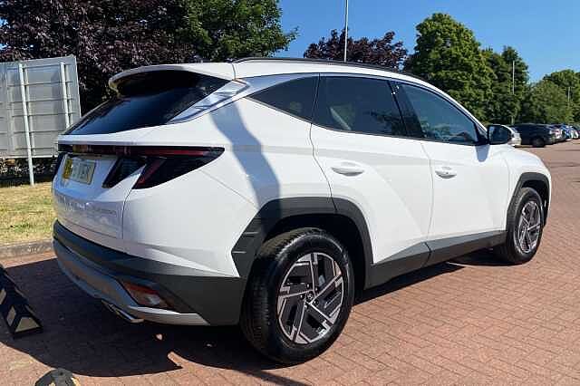 Hyundai TUCSON 1.6T Advance 5dr White