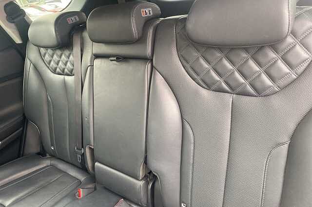 Hyundai SANTA FE 1.6 TGDi Hybrid Ultimate 5dr 4WD Auto