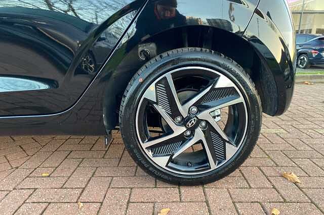 Hyundai I10 1.2 [79] Premium 5dr Auto [Nav] Black