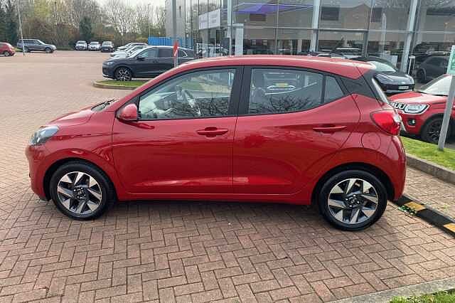 Hyundai I10 1.2 Advance 5dr Auto Red