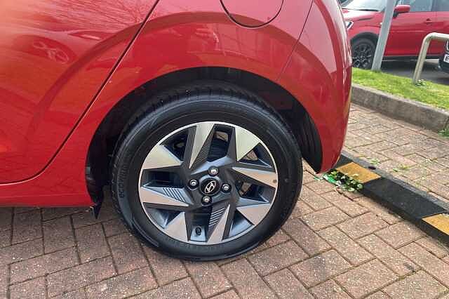 Hyundai I10 1.2 Advance 5dr Auto Red