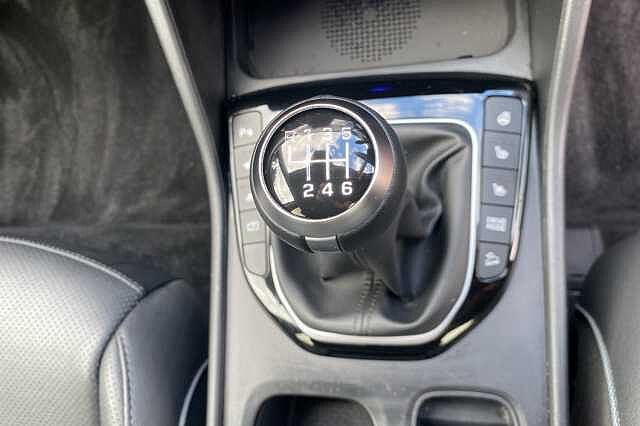 Hyundai TUCSON 1.6 TGDi Ultimate 5dr 2WD Red