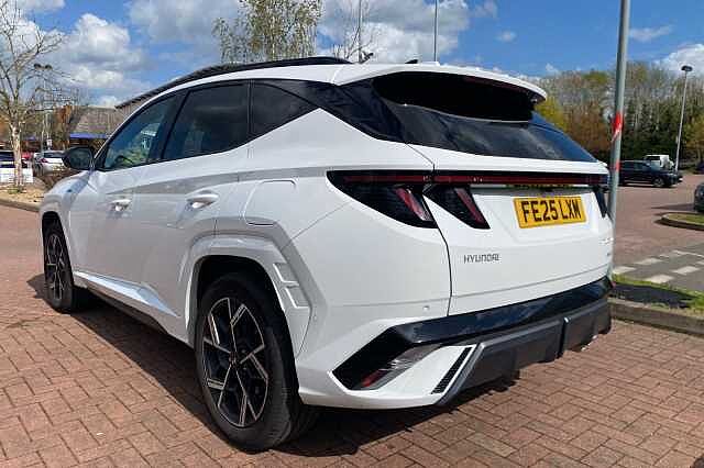 Hyundai TUCSON 1.6T Plug-in Hybrid N Line S 5dr Auto White