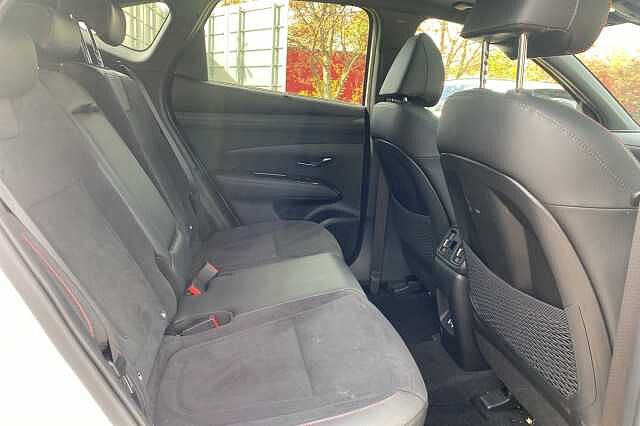 Hyundai TUCSON 1.6T Plug-in Hybrid N Line S 5dr Auto White