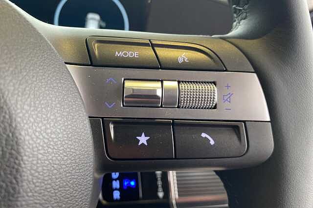 Hyundai KONA 1.6 Hybrid 129 Advance 5dr DCT Black