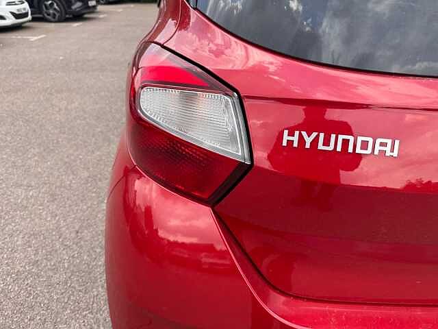 Hyundai I10 1.2 [79] Premium 5dr Auto [Nav] Dragon Red