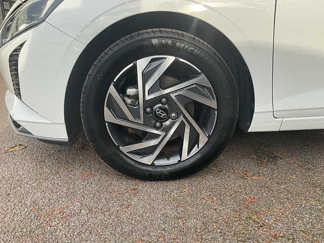 Hyundai I20 1.0T GDi Advance 5dr Atlas White