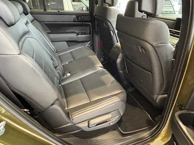 Hyundai SANTA FE 1.6 TGDi Hybrid Calligraphy 5dr Auto Olive Green