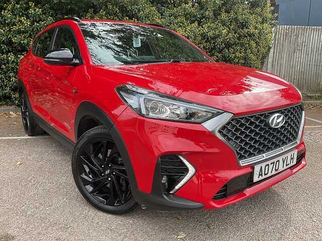 Hyundai TUCSON 1.6 CRDi 48V MHD 136 N Line 5dr 2WD DCT Engine Red
