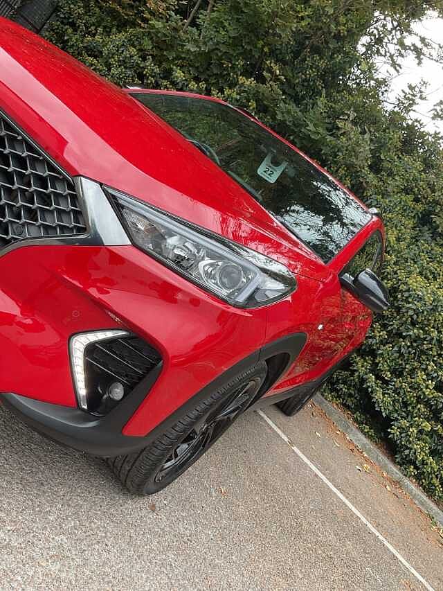 Hyundai TUCSON 1.6 CRDi 48V MHD 136 N Line 5dr 2WD DCT Engine Red