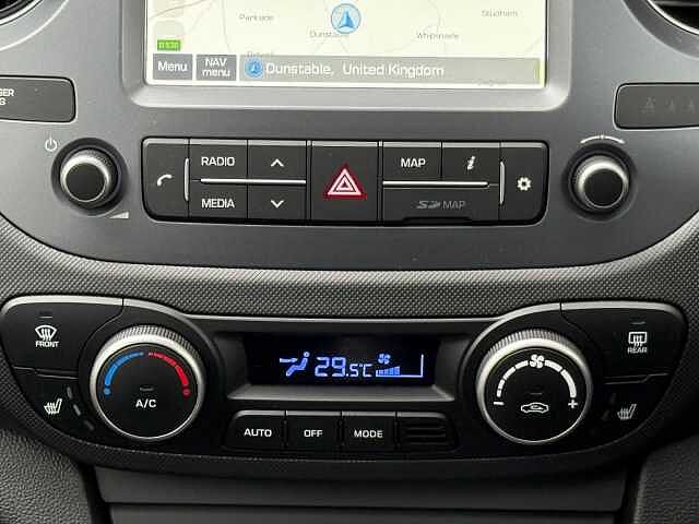 Hyundai I10 1.2 Premium SE 5dr Auto Red