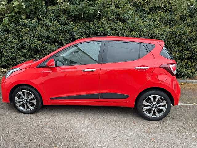 Hyundai I10 1.2 Premium SE 5dr Auto Red