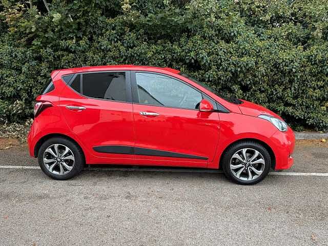 Hyundai I10 1.2 Premium SE 5dr Auto Red