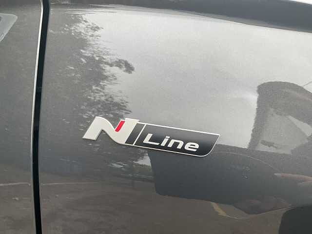 Hyundai TUCSON 1.6T Plug-in Hybrid N Line 5dr Auto Ectrnc Gry Prl