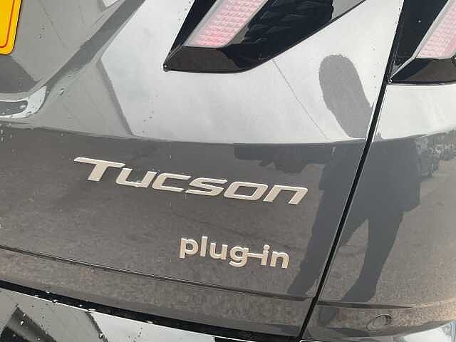 Hyundai TUCSON 1.6T Plug-in Hybrid N Line 5dr Auto Ectrnc Gry Prl