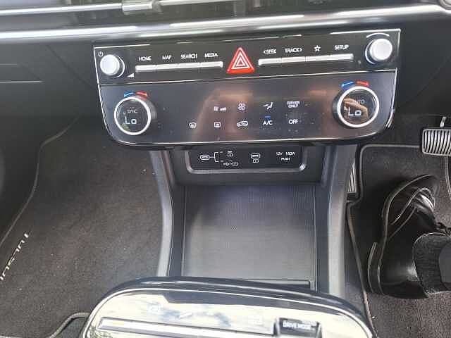 Hyundai TUCSON 1.6T Hybrid Advance 5dr Auto Atlas White